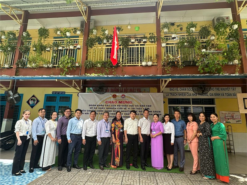 Đón đoàn khảo sát Bộ Giáo dục về vị trí việc làm, tiêu chuẩn chức danh nghề nghiệp và chế độ chính sách tại Trung tâm Hỗ trợ Phát triển Giáo dục Hòa nhập Tân Bình