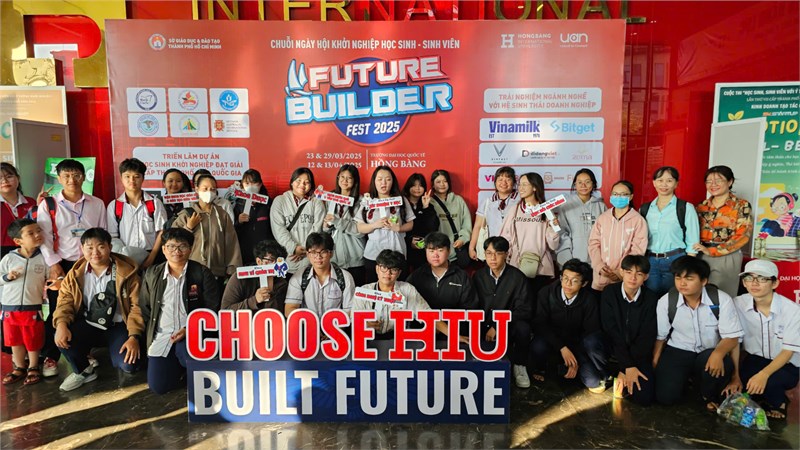 Bình Minh Khởi Nghiệp Trên Chuyến Xe Gò Vấp: Khi Học Viên Giáo Dục Thường Xuyên Chạm Ngõ Tương Lai Tại Ngày Hội Startup
