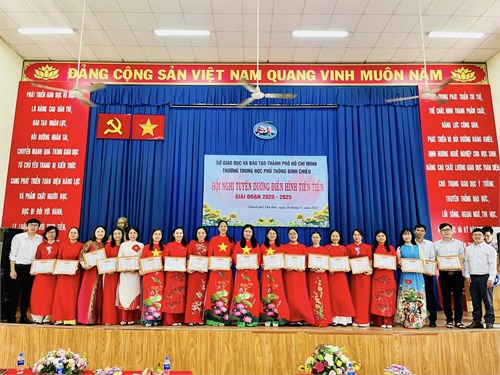 Hội nghị tuyên dương gương điển hình tiên tiến giai đoạn 2020-2025