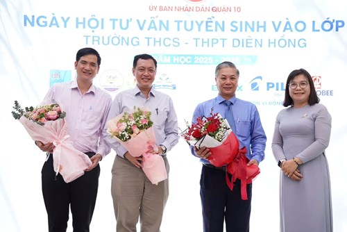 Ngày hội tư vấn tuyển sinh vào lớp 10 trường thcs - thpt diên hồng năm học 2025-2026