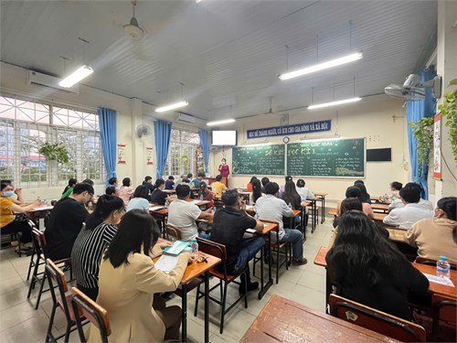 Họp phụ huynh học sinh cuối học kỳ 1 năm học 2024 2025