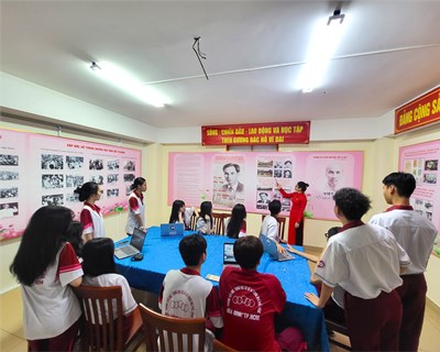xây dựng không gian văn hóa Hồ Chí Minh của Trường TiH, THCS và THPT Hòa Bình