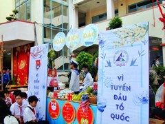 Gian hàng xuân biển đảo - vì biển đảo quê hương - vì tuyến đầu tổ quốc