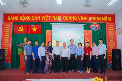 <a href="/tin-tuc-su-kien/so-gddt-tphcm-tham-truong/ct/73871/524055">Sở gd&đt tp.hcm thăm trường</a>
