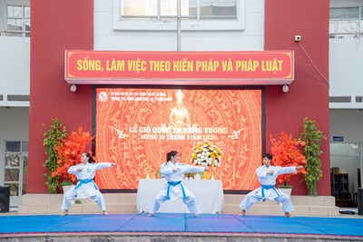 <a href="/tin-tuc-su-kien/le-gio-quoc-to-hung-vuong/ct/73871/526165">Lễ giỗ quốc tổ hùng vương</a>
