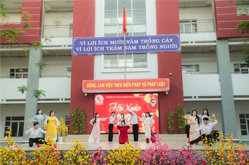 Hội xuân 2025