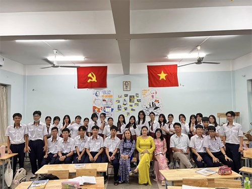 Trường thpt ngô quyền tổ chức hội thi “xây dựng không gian văn hóa hồ chí minh” tại lớp học dành cho học sinh khối 10
