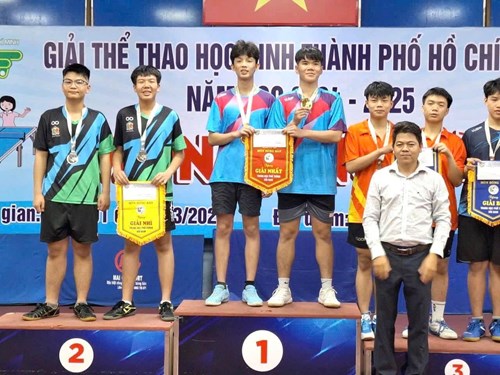 Trường thpt ngô quyền tuyên dương các bạn học sinh đạt thành tích xuất sắc tại giải thể thao học sinh tp. hồ chí minh năm 2025