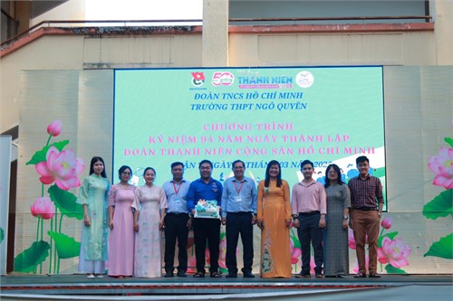 Đoàn trường thpt ngô quyền tổ chức chương trình kỷ niệm 94 năm ngày thành lập đoàn tncs hồ chí minh (26/3/1931 - 26/3/2025)