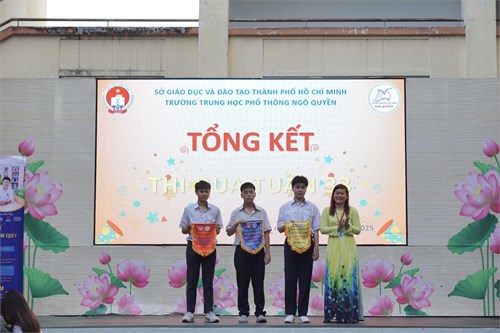 Chương trình hướng nghiệp sáng tư duy, giỏi ngoại ngữ, nắm giữ tương lai
