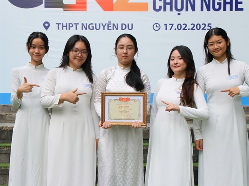 Chuyên Đề  My City - My Love : Khám Phá Thành Phố Hồ Chí Minh của chúng ta
