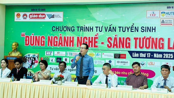 Chương trình tư vấn tuyển sinh:  Đúng ngành nghề - Sáng tương lai 