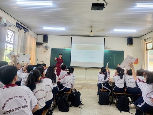 Hoạt động dạy nghiên cứu bài học – khối 11 học kỳ ii – năm học: 2024-2025 - chủ đề:  biện pháp tu từ đối: đặc điểm và tác dụng 