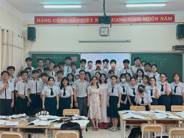 Tổ địa lí - nghiên cứu bài học - học kì ii (2024 - 2025) - bài 25: vị trí địa lí, điều kiện tự nhiên và 
dân cư, xã hội trung quốc