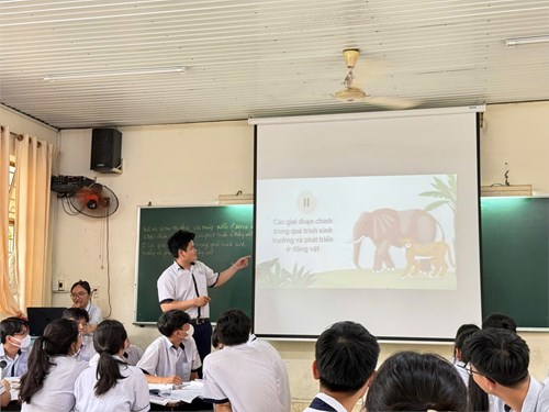 Tổ sinh- công nghệ -nghiên cứu bài học khối 11 - năm học 2024-2025 - chủ đề: “sinh trưởng và phát triển ở động vật”