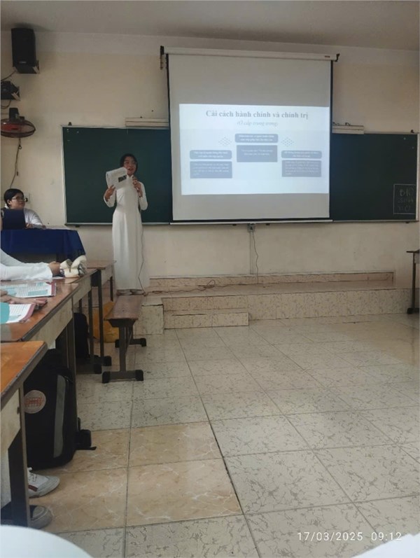 Tổ Lịch Sử tổ chức Nghiên cứu bài học  - Chủ đề: BÀI 9. CẢI CÁCH CỦA MINH MẠNG