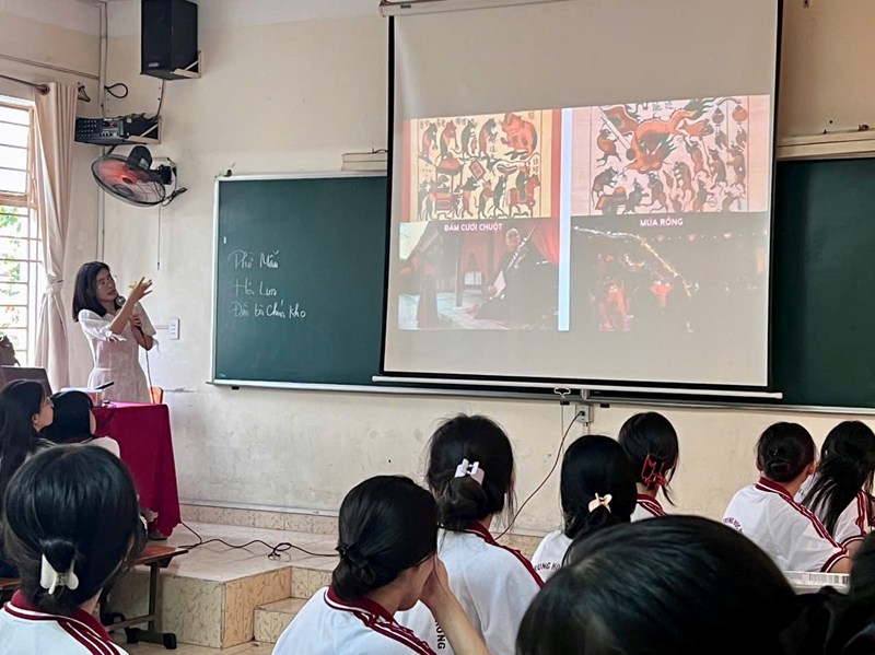 Tổ giáo dục kinh tế và pháp luật hoạt động nghiên cứu bài học cho học sinh khối 12 học kỳ ii năm học 2024-2025 chủ đề 8:

quyền và nghĩa vụ của công dân về văn hoá xã hội