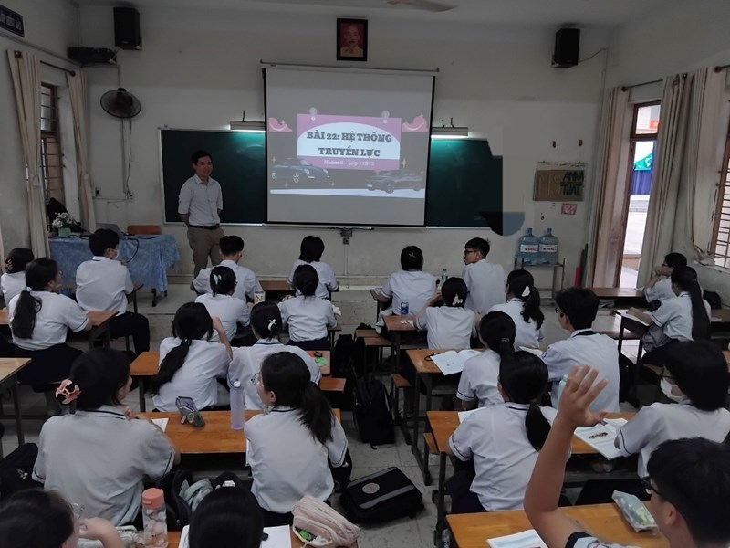 Tổ tin học và công nghệ

hoạt động nghiên cứu bài học cho học sinh khối 11

học kỳ ii năm 2024-2025

bài: hệ thống truyền lực