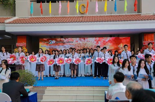 Kỷ niệm 20 năm thành lập trường – kỷ niệm nhà giáo việt nam 20/11/2025