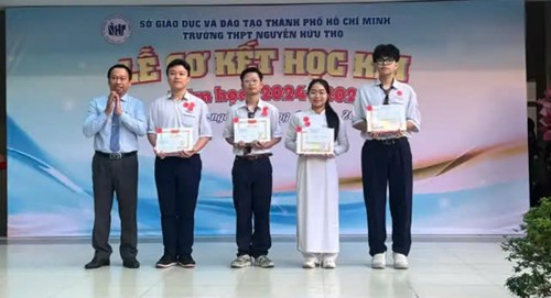 Sơ kết học kì 1 năm học 2024-2025