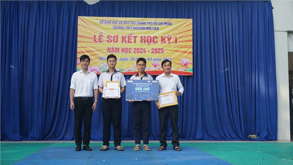 Lễ sơ kết học kỳ 1 năm học 2024 - 2025
