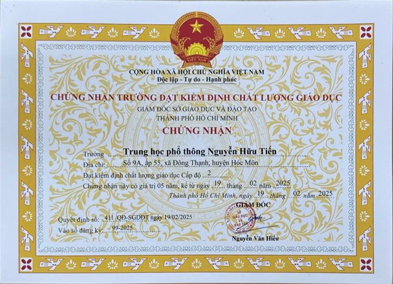 Chứng nhận trường THPT Nguyễn Hữu Tiến đạt kiểm định chất lượng giáo dục Cấp độ 2