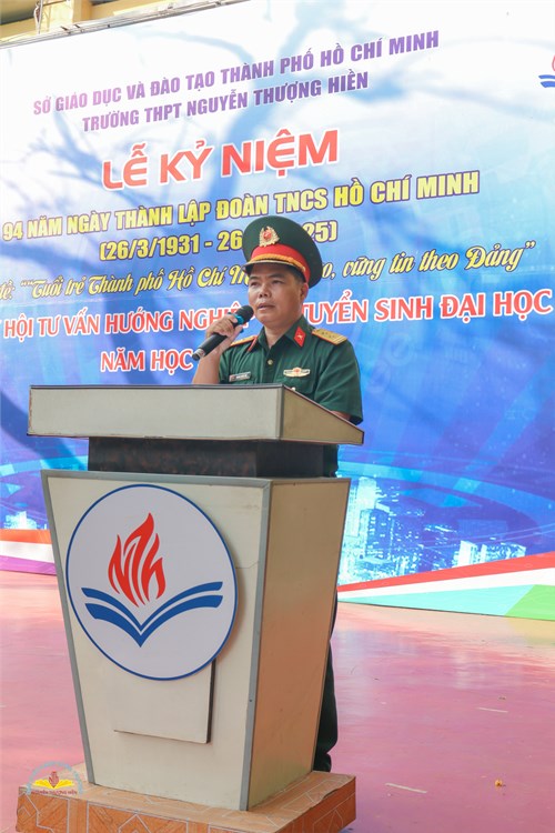 Tổ Chức Hoạt Động Trải Nghiệm - Hướng Nghiệp Nội Dung:  Tuyên Truyền Hướng Nghiệp Ngành Quân Đội 