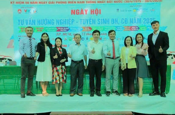 🌻🌻[ngày hội tư vấn hướng nghiệp - tuyển sinh đại học - cao đẳng năm 2025]🌻🌻