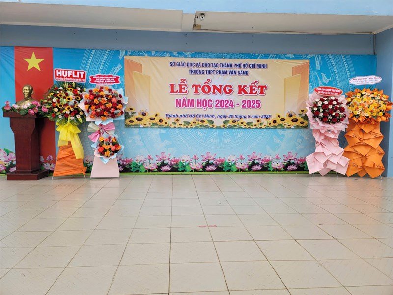 Trường THPT Phạm Văn Sáng Tổ Chức Lễ Tổng Kết Năm Học 2024-2025