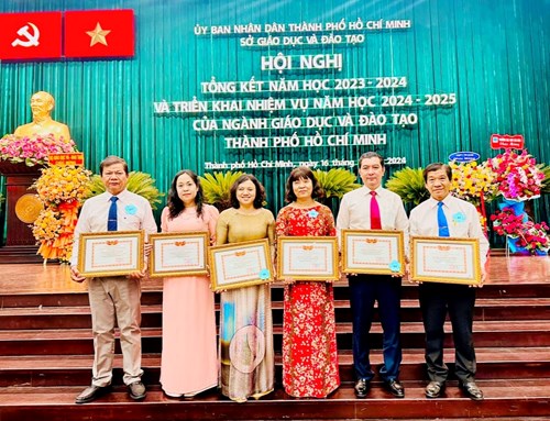 Hội nghị Tổng kết năm học 2023 - 2024 và Triển khai nhiệm vụ năm học 2024 - 2025 của Ngành Giáo dục và Đào tạo Thành phố Hồ Chí Minh