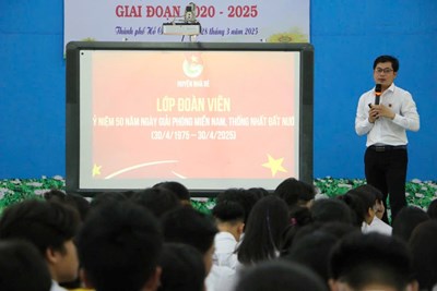 Trường THPT Phước Kiển tổ chức lớp đoàn viên đợt 2 năm học 2024-2025