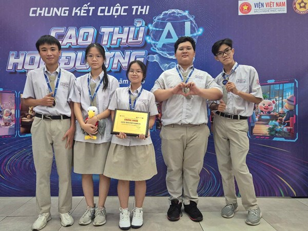 Chung kết cuộc thi  Cao thủ AI học đường 