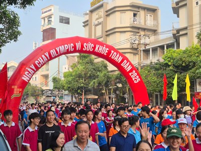 Thầy trò trường Tây Thạnh tham gia  Ngày chạy Olympic vì sức khỏe toàn dân 2025 