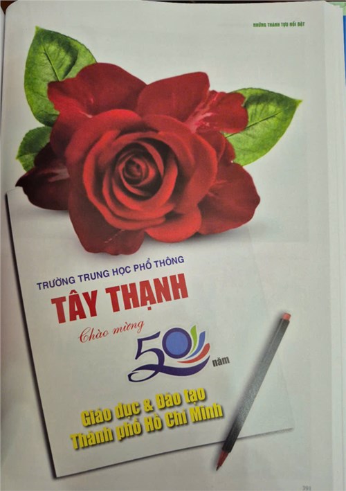Thầy và trò Trường THPT Tây Thạnh hân hoan Chào mừng kỷ niệm 50 năm Ngày Giải phóng miền Nam, thống nhất đất nước (30/4/1975-30/4/2025)