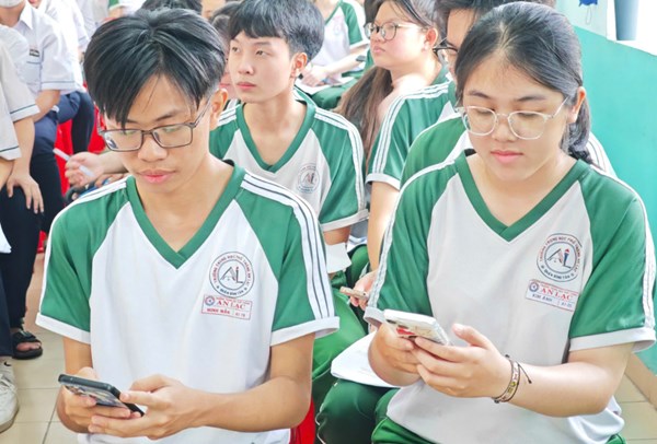Báo Thanh Niên phát sóng Bí quyết ôn thi tốt nghiệp THPT