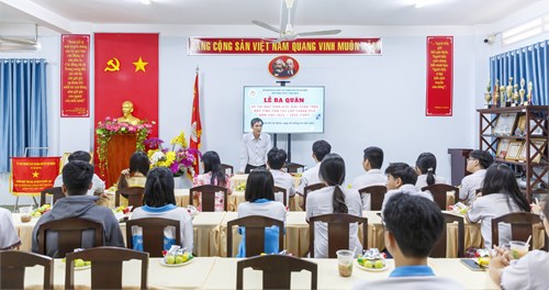 Lễ ra quân Kỳ thi học sinh giỏi giải Toán trên máy tính cầm tay cấp Thành phố - Năm học 2024-2025