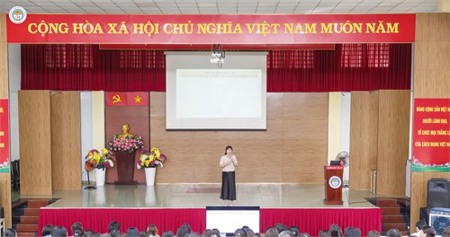 Chuyên đề  Tổ chức dạy học và kiểm tra đánh giá hoạt động trải nghiệm, hướng nghiệp 