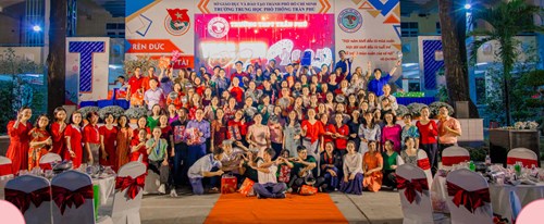 Trường THPT Trần Phú họp mặt tất niên năm 2024