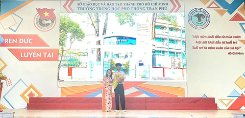 Sinh hoạt chuyên đề: Gương sáng học đường năm học 2024-2025