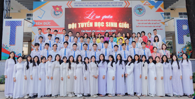 Lễ ra quân Đội tuyển học sinh giỏi cấp thành phố năm học 2024-2025