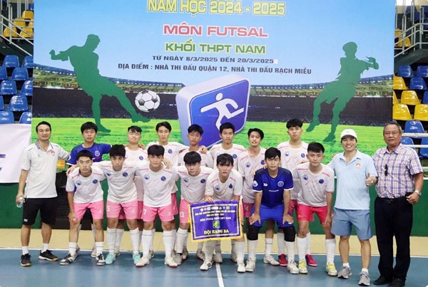 Chúc mừng Đội tuyển bóng đá trường THPT Trần Văn Giàu đạt Hạng 3 giải Thể thao Học sinh TP. Hồ Chí Minh môn Futsal  năm học 2024 - 2025