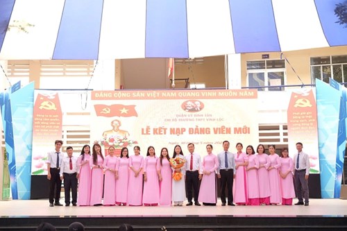 Lễ kết nạp Đảng viên mới