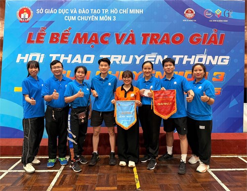 [Trường phổ thông Văn Lang] GIÁO VIÊN VĂN LANG THAM GIA HỘI THAO TRUYỀN THỐNG CỤM 3