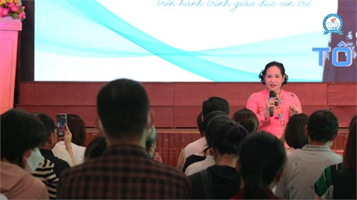 [Trường phổ thông Văn Lang] HỘI NGHỊ CHA MẸ HỌC SINH LẦN 3 – ĐONG ĐẦY YÊU THƯƠNG VÀ HIỂU BIẾT