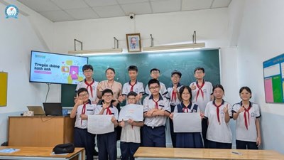 [Trường phổ thông Văn Lang] BUỔI HỌC ĐẦU TIÊN CỦA LỚP TRUYỀN THÔNG HÌNH ẢNH ĐÃ CHÍNH THỨC KHỞI ĐỘNG!