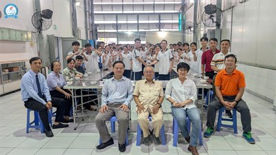 [Trường phổ thông Văn Lang] CHÈ ĐẬU ĐỎ - LỜI CHÚC NGỌT NGÀO TRƯỚC GIỜ G
