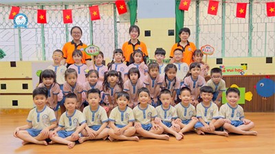 [Trường phổ thông Văn Lang] CÙNG NHAU RỰC RỠ - MỖI LỚP MỘT SẮC MÀU VĂN LANG