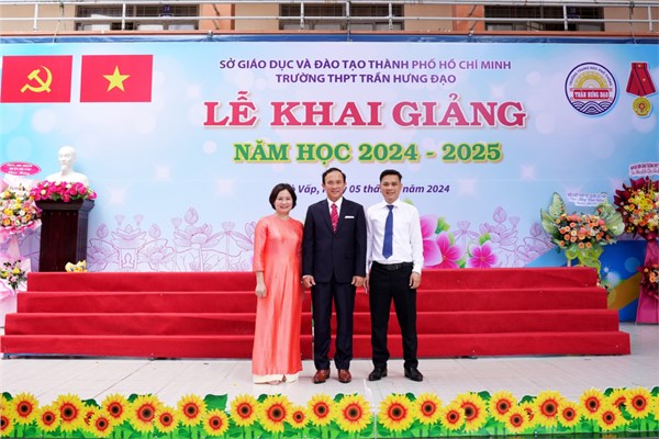 kg1_910202414.jpg
